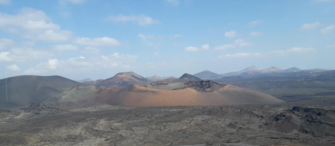 Sunny Self-Catering Apartment Costa Teguise, Lanzarote, Spain المظهر الخارجي الصورة